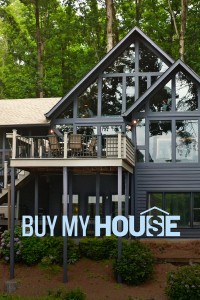 Xem phim Hãy mua nhà của tôi - Buy My House (2022)